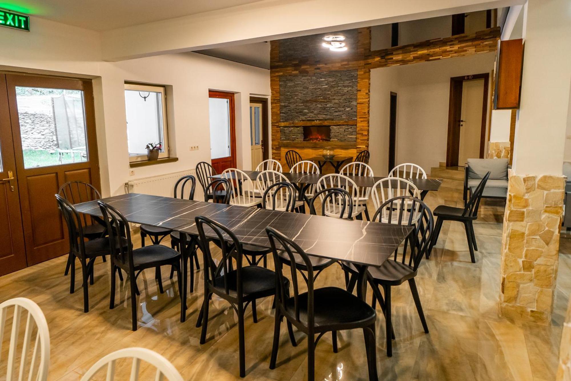Hotel Popas Turistic Transfagarasan Cîrţişoara Exterior foto