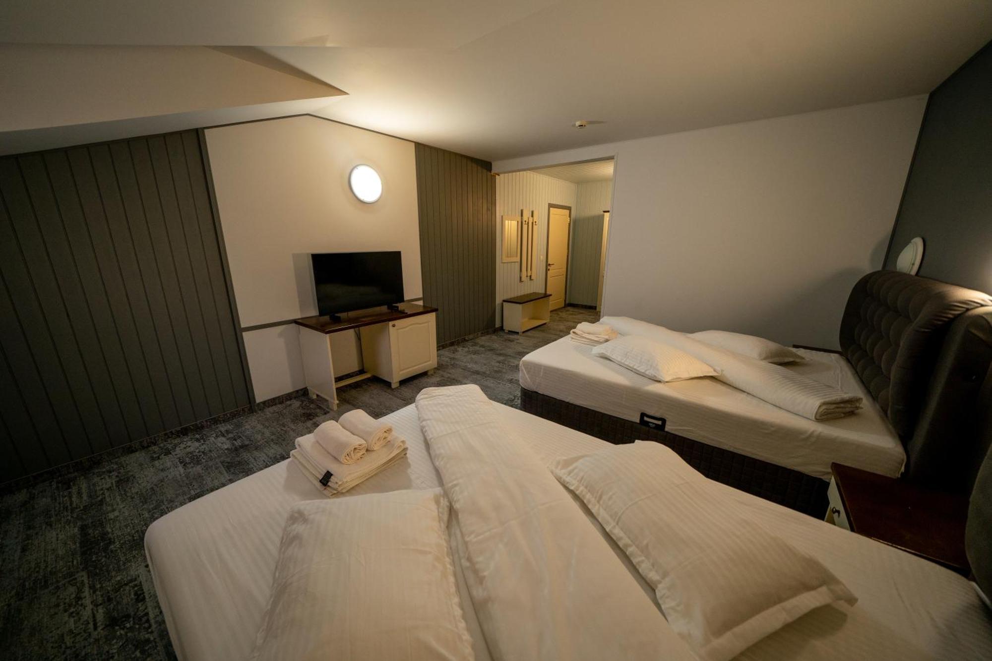 Hotel Popas Turistic Transfagarasan Cîrţişoara Exterior foto